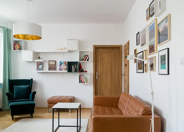 Plac Politechniki By Bookinghost